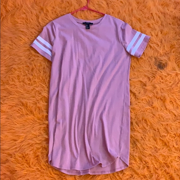 Forever 21 Dresses & Skirts - Light pink forever 21 T-shirt dress